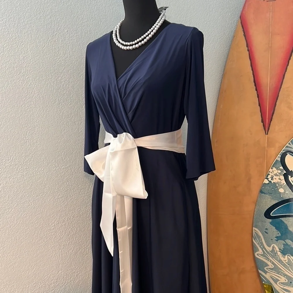 💙Alfred Sung,Timeless,Stunning Simple Elegance,Rich Navy,Mint Condition,Size 14 - Picture 4 of 15